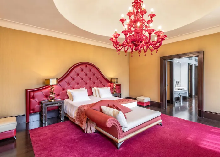 Anantara New York Palace - A Leading Of The World 5*