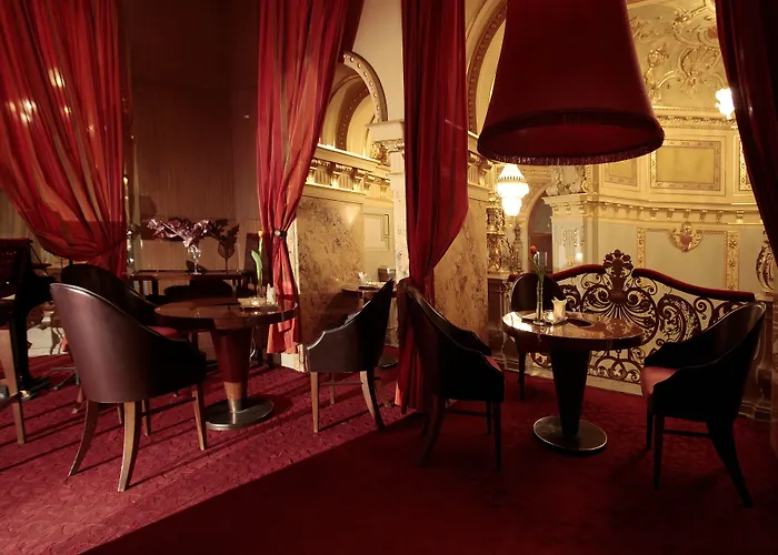 Hotell Anantara New York Palace - A Leading Of The World