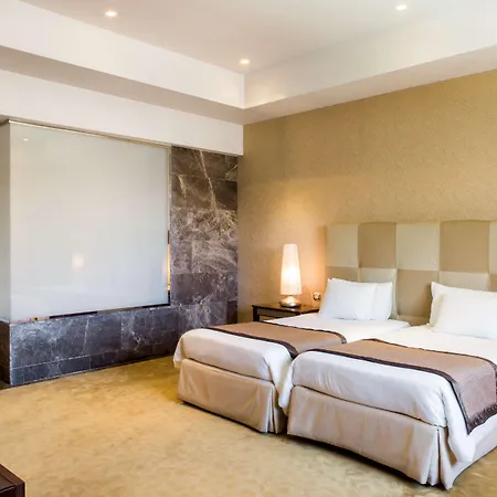 Anantara New York Palace Szálloda