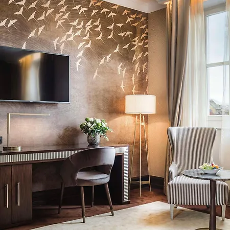 Anantara New York Palace Szálloda