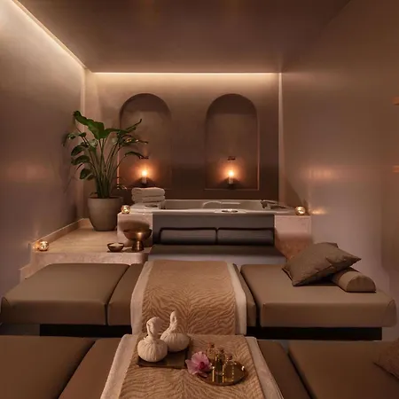 Anantara New York Palace Szálloda 5*