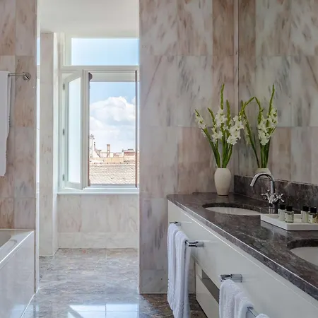 Anantara New York Palace - A Leading Of The World Отель 5*
