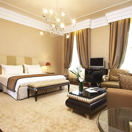 Anantara New York Palace - A Leading Of The World فندق