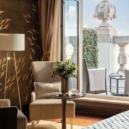 Anantara New York Palace - A Leading Of The World Hotel 5*