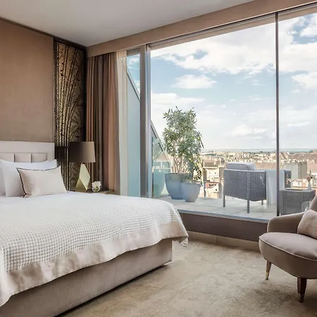 Anantara New York Palace - A Leading Of The World Hotel 5*