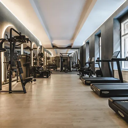 فندق Anantara New York Palace - A Leading Of The World