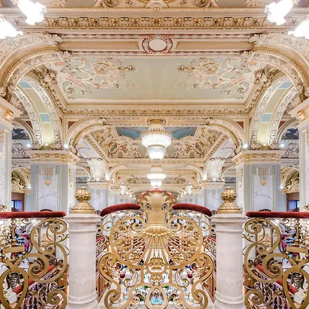 Anantara New York Palace - A Leading Of The World Hotel