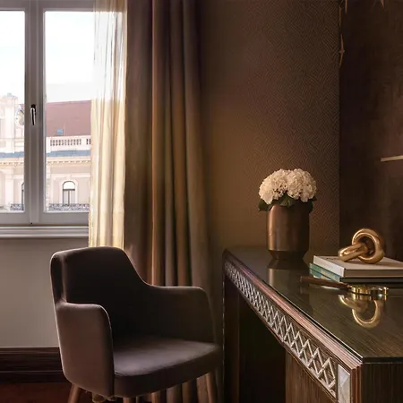 Anantara New York Palace - A Leading Of The World 5*