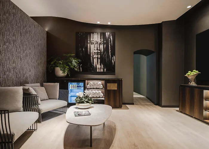 Anantara New York Palace - A Leading Of The World