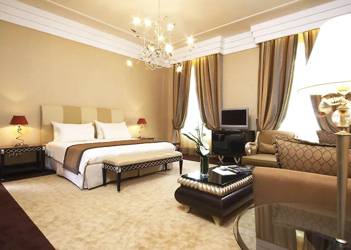 Anantara New York Palace - A Leading Of The World Hotell