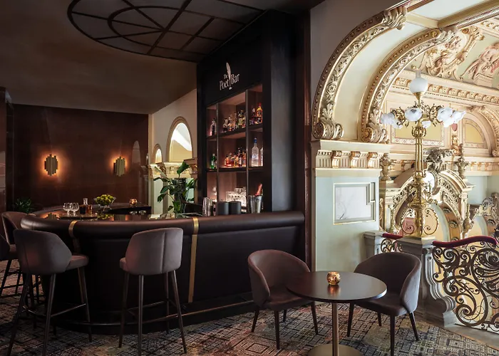 Hotell Anantara New York Palace - A Leading Of The World 5*