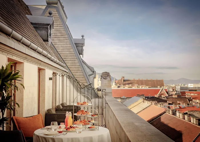 Hotell Anantara New York Palace - A Leading Of The World 5*