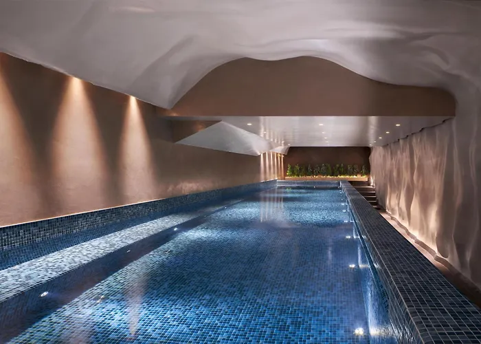 Anantara New York Palace - A Leading Of The World 5*