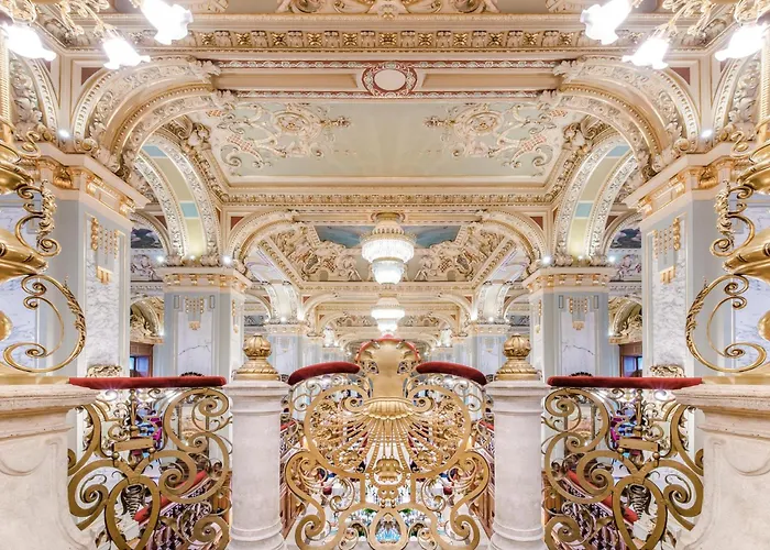 Anantara New York Palace - A Leading Of The World Hotell