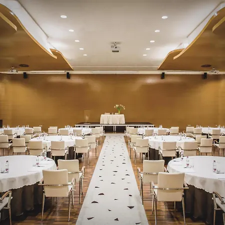 Anantara New York Palace - A Leading Of The World Hotel