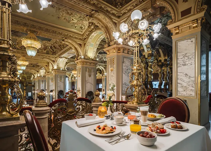 Anantara New York Palace - A Leading Of The World Hotel
