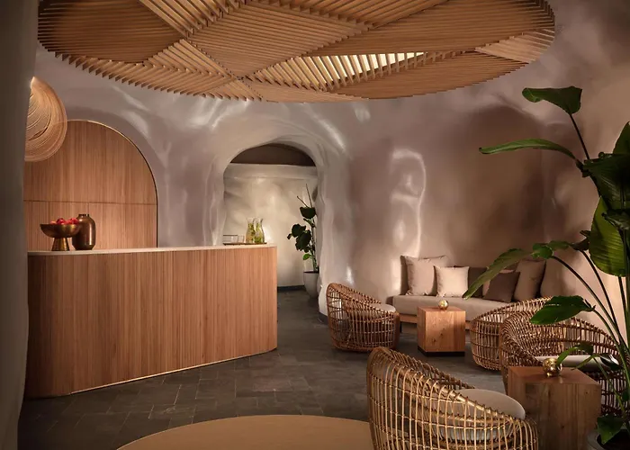 Anantara New York Palace - A Leading Of The World Hotel 5*