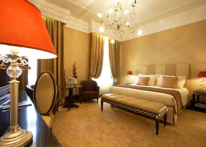 Anantara New York Palace - A Leading Of The World