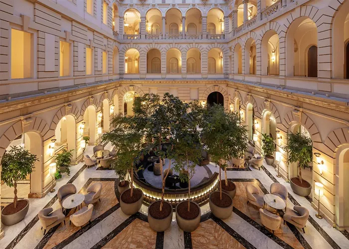 Anantara New York Palace - A Leading Of The World Szálloda